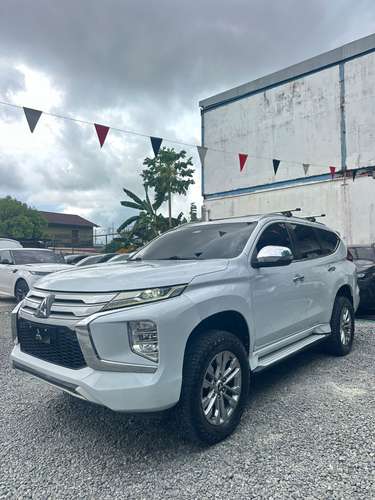MITSUBISHI MONTERO SPORT 4X4 AÑO 2020 AUTOMÁTICO TURBO DIÉSEL
