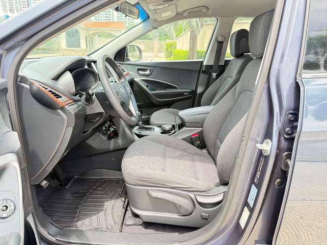 Hyundai Santa Fe 2017 a solo. $10,500 - Imagen 6