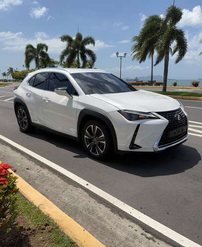Lexus Ux250h 2020 - Imagen 3
