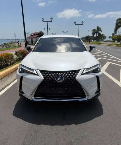 Lexus Ux250h 2020 - Imagen 2