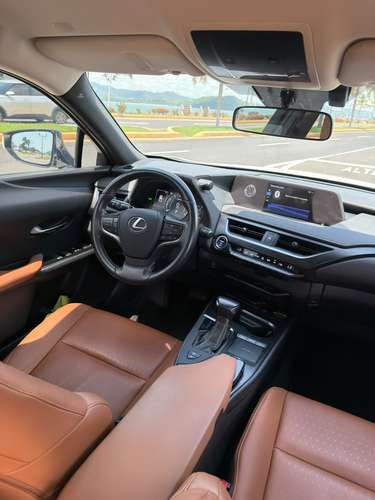 Lexus Ux250h 2020 - Imagen 17
