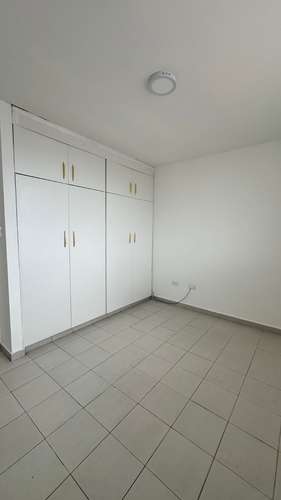 Alquilo apartamento en torres de españa. Zona céntrica y cerca de todo.  - Imagen 5