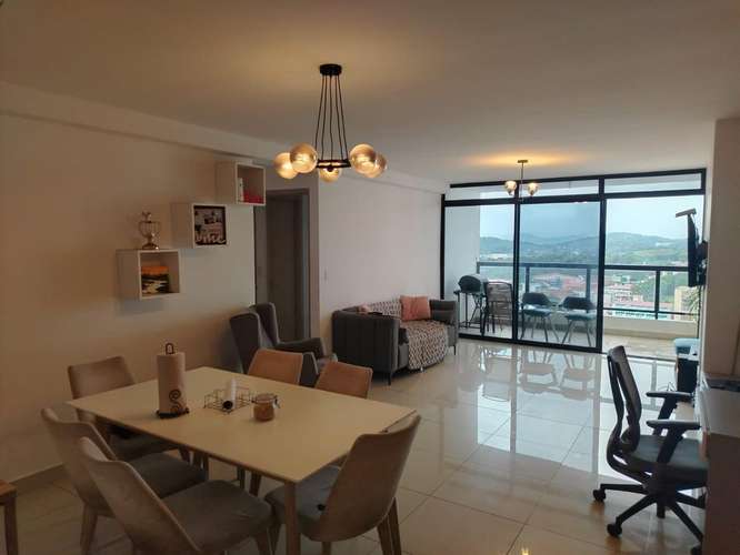 Hermoso Apartamento Amoblado en Bella Vista! PH Balboa Bay! - Imagen 1