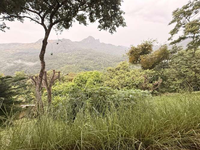 SE VENDE ACOGEDORA CASA A ESTRENAR CON VISTA A LAS MONTAÑAS Y CERRO PICACHO