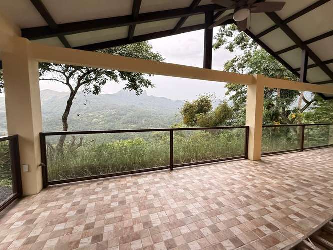 SE VENDE ACOGEDORA CASA A ESTRENAR CON VISTA A LAS MONTAÑAS Y CERRO PICACHO