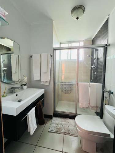 Vendo apartamento en Costa Del Este, 3 recamaras, con cuarto y baño de empleada, 115m2. - Imagen 13