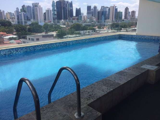 Alquilo apartamento en San Francisco, Linea Blanca, 3 recamaras, Balcón, Área social, 100m2.