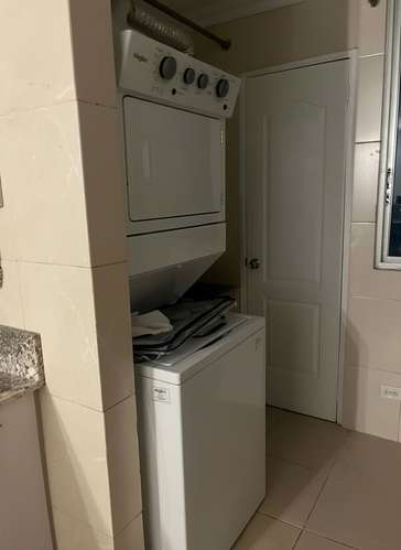 Alquilo apartamento amoblado en San Francisco, 2 recamaras, línea blanca nueva, balco, 105m2.
