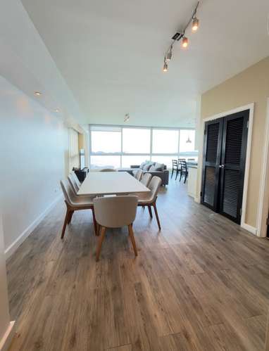 Alquilo apartamento full amoblado en Ave, Balboa, 2 recamaras, 145m2, vista al Mar, remodelado. - Imagen 2