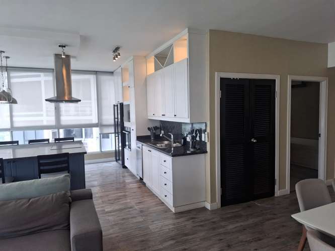 Alquilo apartamento full amoblado en Ave, Balboa, 2 recamaras, 145m2, vista al Mar, remodelado. - Imagen 7