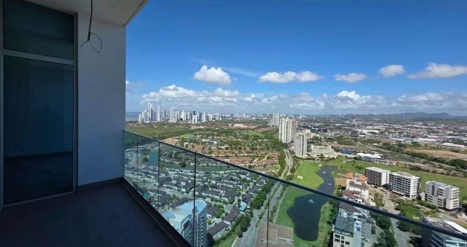 Apartamento en Santa Maria I Vacio I 4 Rec I con balcon y excelente vista