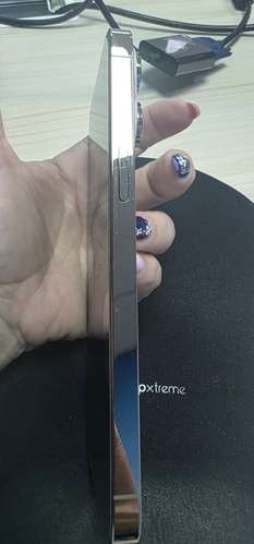 iPhone 14 Pro Max Dorado 