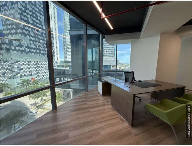 Financial Park Costa Del Este — Oficina en Alquiler
