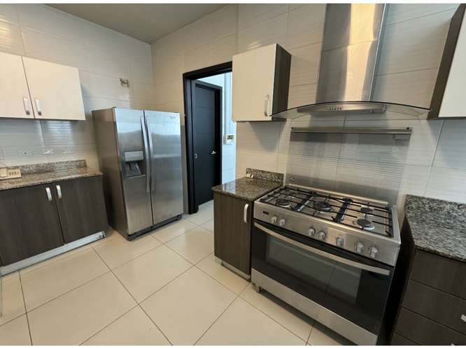 Venta de apartamento amoblado en Costa del Este - Imagen 5