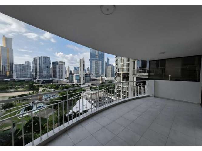 Venta de Apartamento en PH Perla del Pacifico, Paitilla