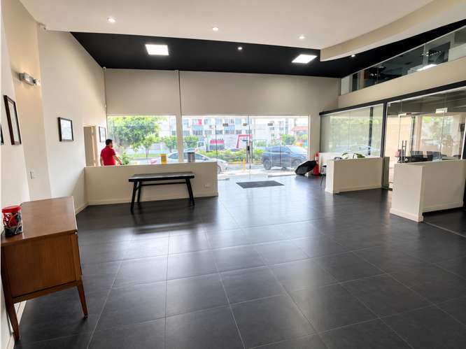 SE ALQUILA LOCAL PARQUE INDUSTRIAL COSTA DEL ESTE 337M PLANTA BAJA