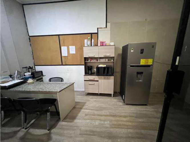 SE ALQUILA LOCAL PARQUE INDUSTRIAL COSTA DEL ESTE 337M PLANTA BAJA