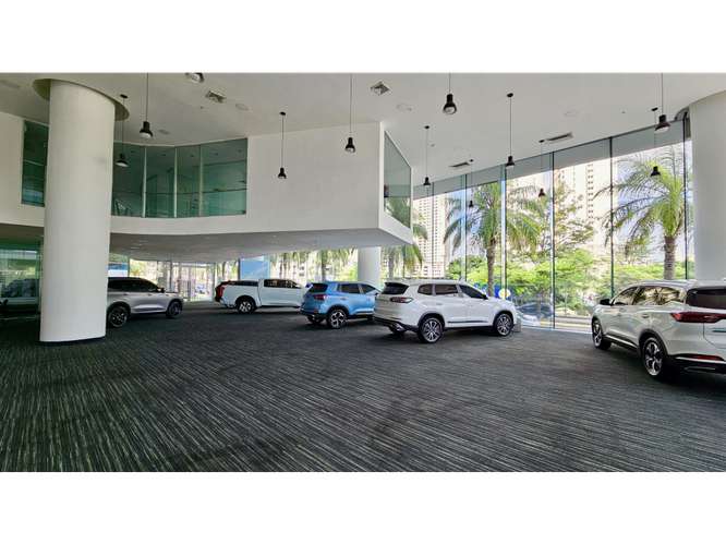 SE ALQUILA LOCAL OCEAN BUSSINESS PLAZA 1305M DIVISIONES PLANTA BAJA - Imagen 1