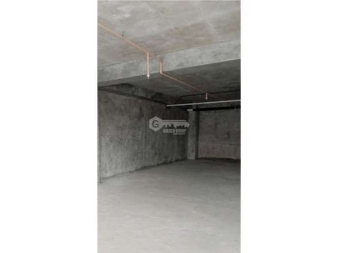 SE ALQUILA LOCAL 142 M2 EN CENTRO COMERCIAL VILLA LUCRE  PISO MEDIO - Imagen 12