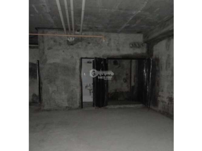 CENTRO COMERCIAL VILLA LUCRE / 142M / SOBRE VIA PRINCIPAL / PISO MEDIO - Imagen 18