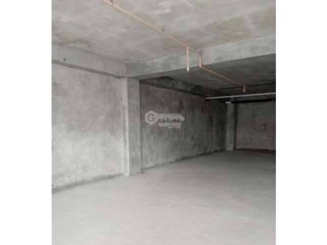 SE ALQUILA LOCAL 139 M2 EN CENTRO COMERCIAL VILLA LUCRE SOBRE VIA - Imagen 11
