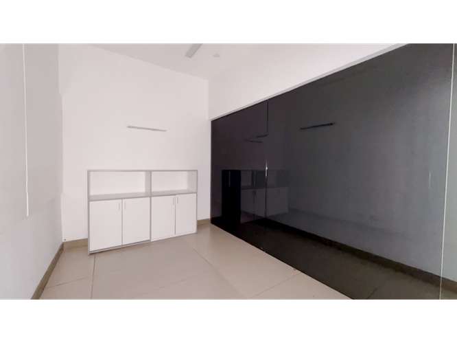 OFICINA / OCEAN BUSSINESS PLAZA / 526M / CON DIVISIONES / PLANTA BAJA