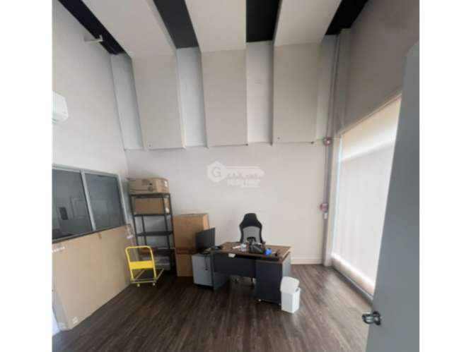 COSTA DEL ESTE / 265 M2 / 2 PARKING / LOCAL CON BODEGA / SOBRE VIA - Imagen 18