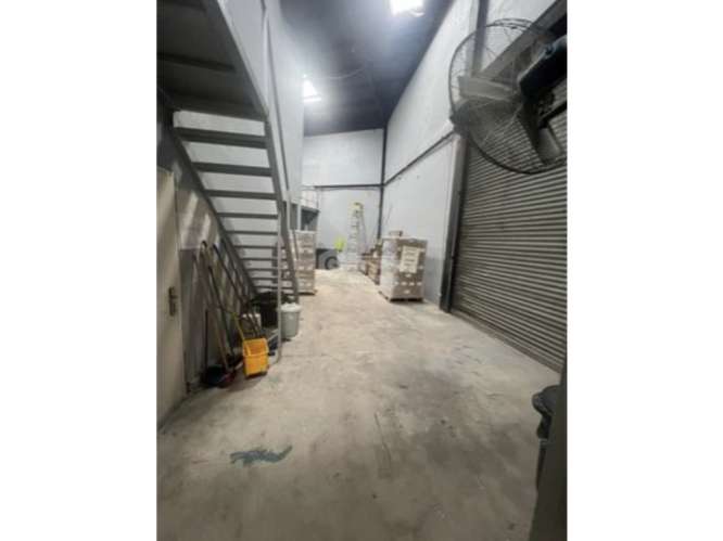 COSTA DEL ESTE / 265 M2 / 2 PARKING / LOCAL CON BODEGA / SOBRE VIA - Imagen 20