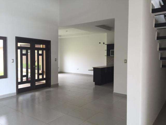Casa en Venta en Costa Sur.