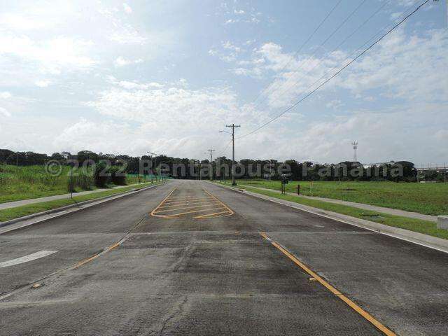 Terreno en Venta en 24 de Diciembre. - Imagen 8