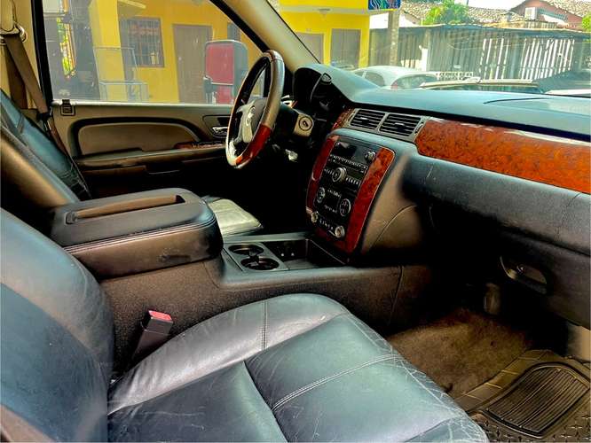 2008 Chevy Avalanche