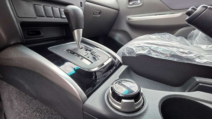 MITSUBISHI L200 SPORTERO DI-D, AÑO 2018