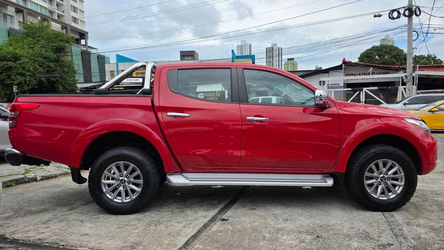 MITSUBISHI L200 SPORTERO DI-D, AÑO 2018