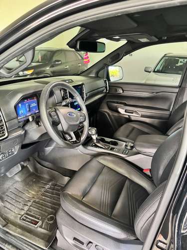 Ford Everest Titanium (como nueva) 