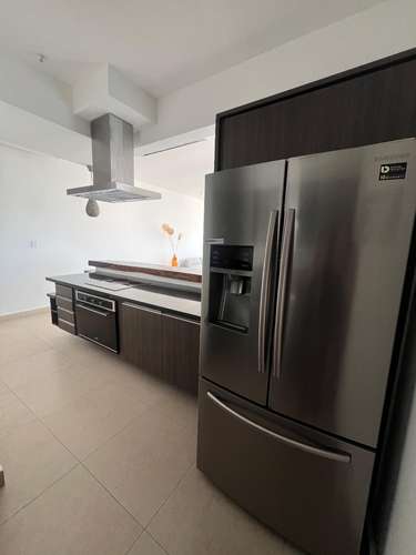 Alquiler de Apartamento en Avenida Balboa, PH Rivage - Imagen 8