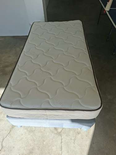 Se remata cama twin colchon y box muy poco uso - Imagen 3