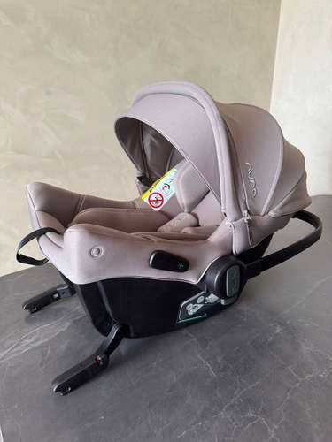 SILLA DE CARRO CARGUERA NUNA PIPA URBAN