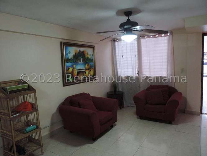 Venta casa duplex en La Locería, Panamá - patio trasero y garage | uVIK-25-1307