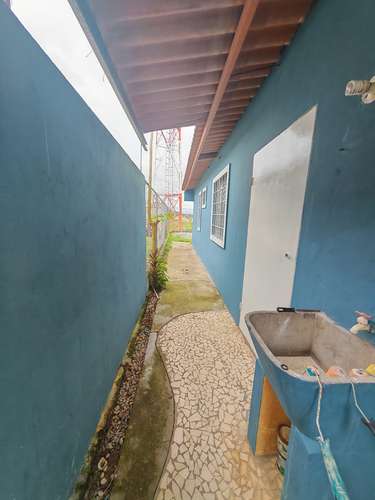 Se vende casa en residencial La Reina