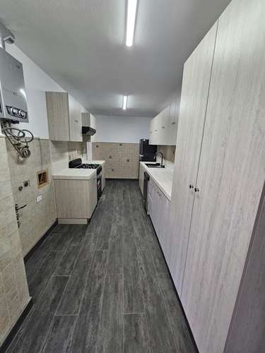 Apartamento Remodelado de 208 m² en Hato Pintado, 3 Rec + Estudio + CBE - Imagen 11