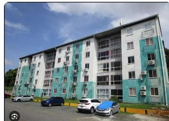 Alquilo apartamento PH Villa Natura parque lefevre