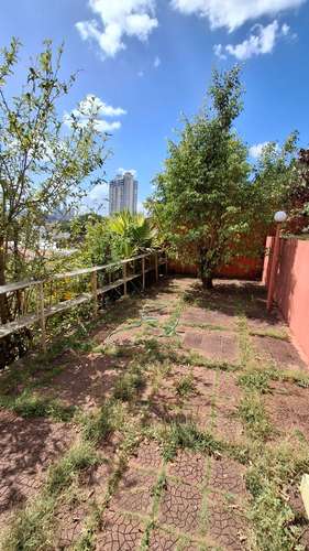 La Loma. 421mts 3r 2.5b Terraza den $320,000.00NEG