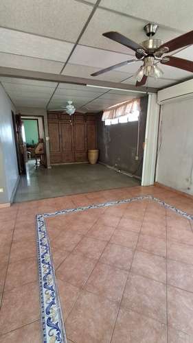 La Loma. 421mts 3r 2.5b Terraza den $320,000.00NEG