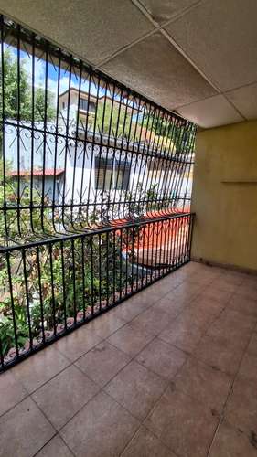 La Loma. 421mts 3r 2.5b Terraza den $320,000.00NEG