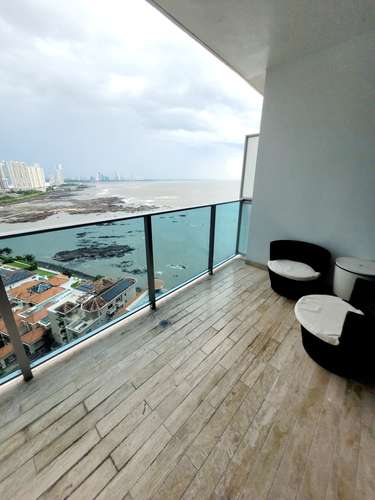 Se Alquila Apto en Grand Tower modelo H - Imagen 4
