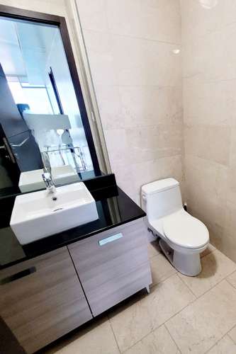 Se Alquila Apto en Grand Tower modelo H - Imagen 6