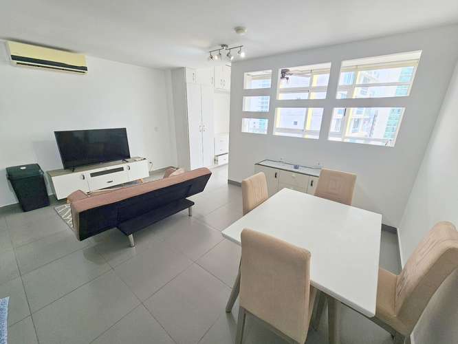 Alquiler de Apartamento Tipo Estudio Amoblad - PH Colores de Bella Vista. Negociable