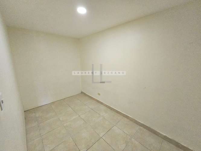 VENTA DE CASA DUPLEX EN CHANIS MUY CERCA DORADITOS. HAGA UNA OFERTA - Imagen 20
