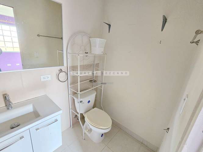 Venta Casa Unifamiliar en Paseo Montelimar en Calle Privada. Haga una oferta