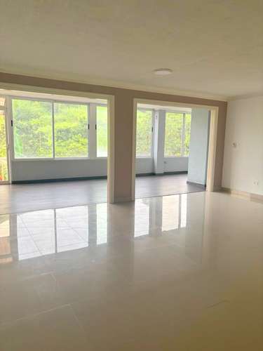Venta de Apartamento con Patio y Terraza Privada en PH Altamira Gardens. Oportunidad